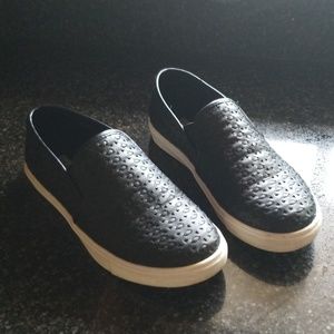Steve madden slip ons